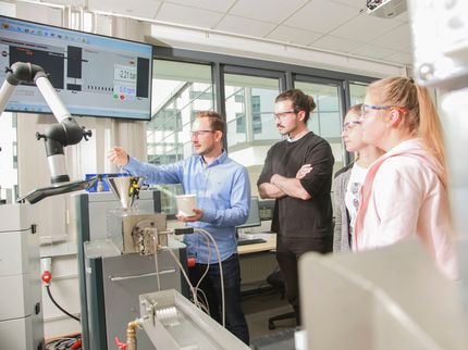 Digital laboratory management system for greater sustainability